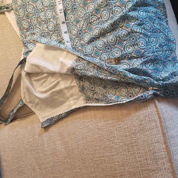 Ann Taylor Loft Top Sz 12 & Bermuda White Shorts Sz 14 Banana** - Picture 10 of 10